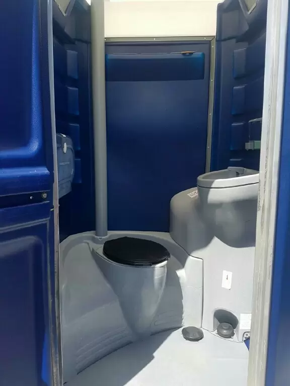 Portable toilet hire